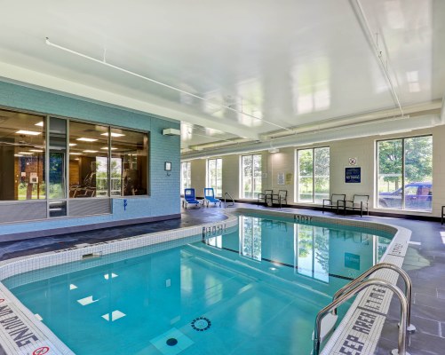 Four Points St. Catharines Niagara Suites   - 5 Nights