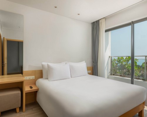 Bliss Sunlit Suites - 4 Nights