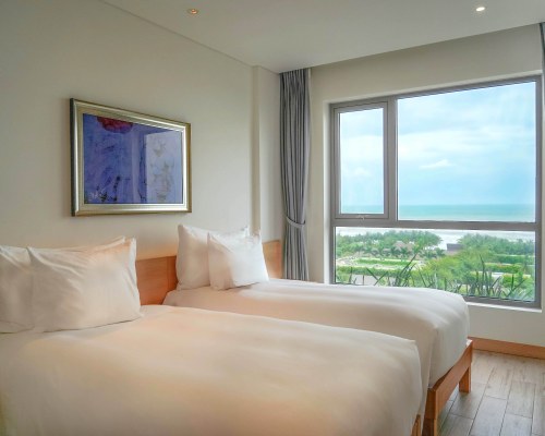 Bliss Sunlit Suites - 4 Nights