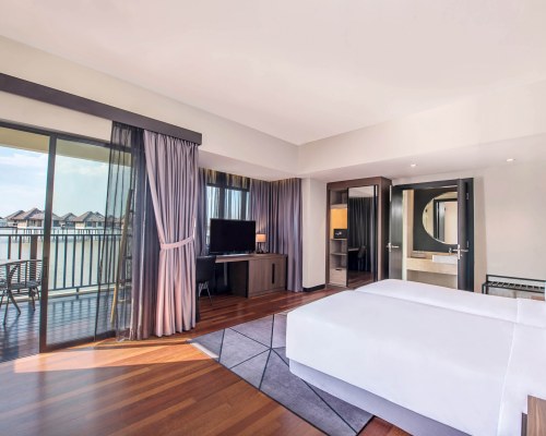 Golden Palm Tree Malaysia - Rental - 4 Nights