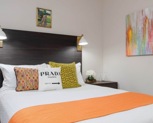The Dundee Hotel - 5 Nights