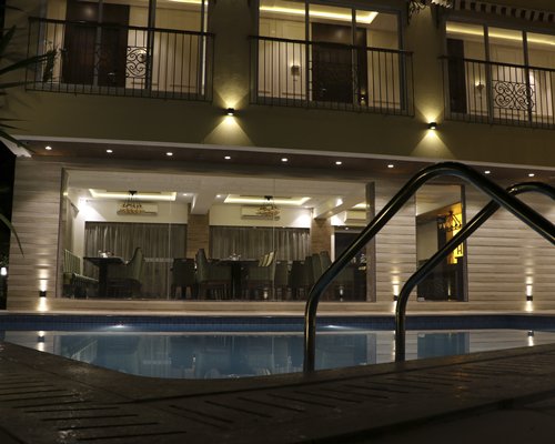 Amara Vacanza Grand Inn - 3 Nights