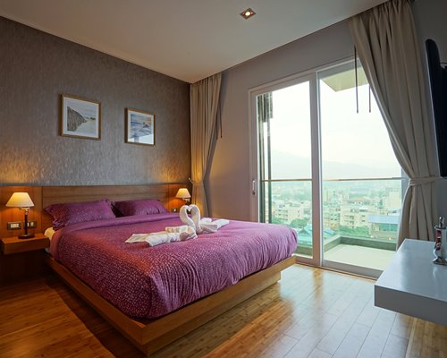 Emerald Terrace Condominium Resort - 3 Nights