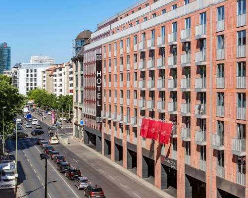 NH Checkpoint Charlie B&B - 3 Nights