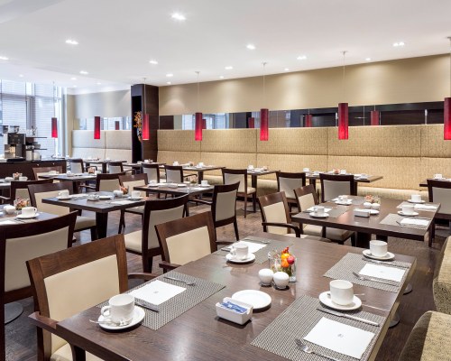 NH Danube City B&B - 4 Nights