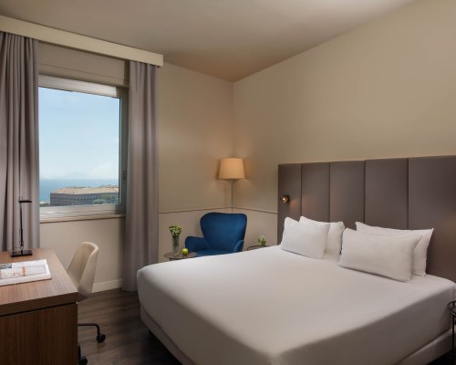 NH Napoli Panorama B&B - 3 Nights