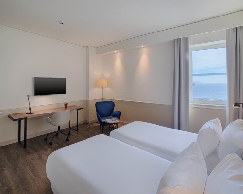 NH Napoli Panorama B&B - 3 Nights