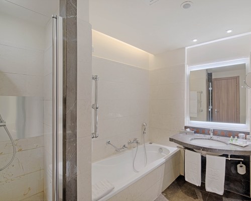 NH Napoli Panorama B&B - 3 Nights