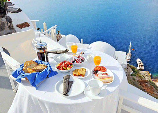 3. Witness the majestic shorelines and indulge in the amazing food in Greece