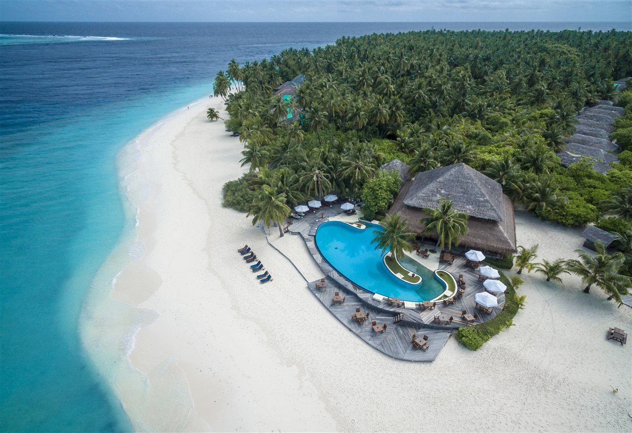 It’s all about instance access to the beach from wherever you are at Filitheyo Island Resort.
