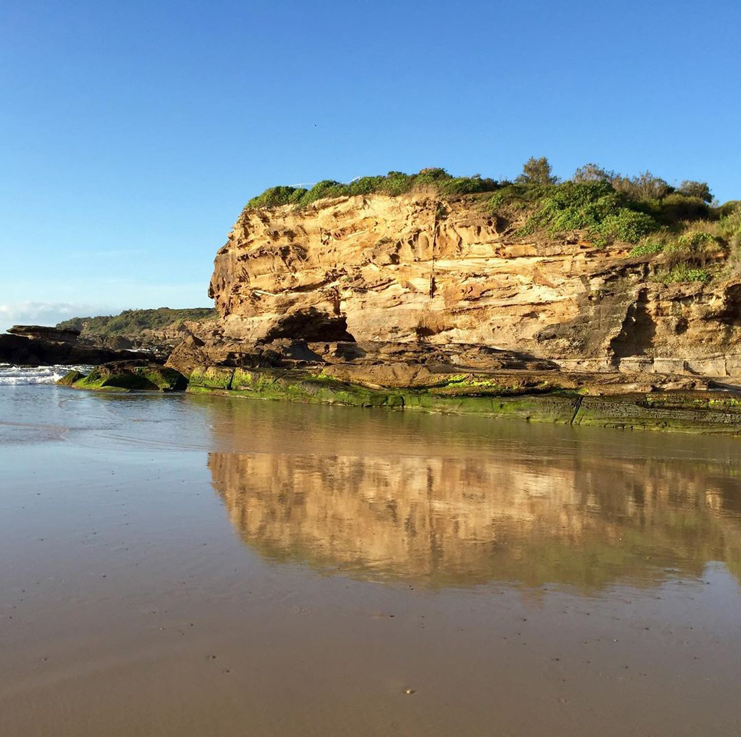  At low tide, Caves Beach offers beachgoers a short adventure - just be mindful of the times for tides as some of these caves can be completely underwater at high tide. 